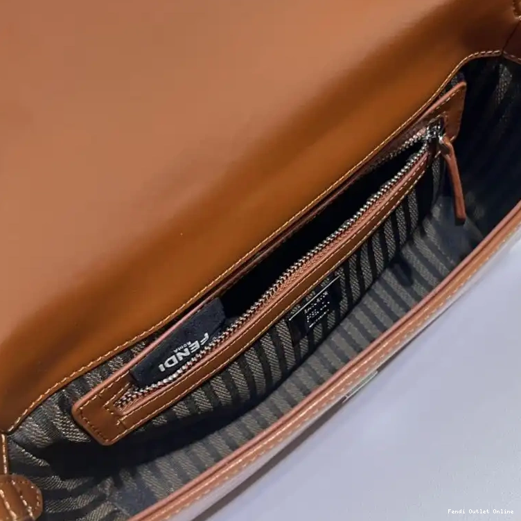 Affordable Leather Fendi Baguette Bag In Smooth Brown Tiffany Medium 0613